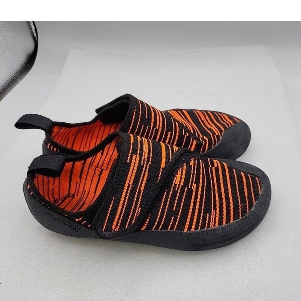ClimbX Rock Wall Black and Orange Youth Climbing US Size 5